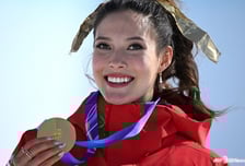 美 버리고 中 국가대표→'충격 살해협박', 끝내 金 땄지만 '역대급' 편파판정 논란 "도무지 이해할 수 없다" [밀라노 올림픽]