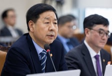 美관세 성토장된 재경위… "트럼프 플랜B에 대책 있나"