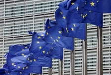 트럼프발 리스크에 EU 가입 고려하는 아이슬란드...투표 조기 실시 검토