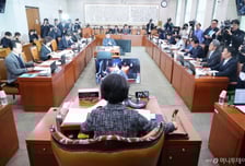 법사위 '행정통합 특별법' 보류...24일 본회의 전 재논의하기로