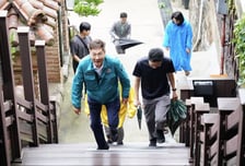 '아찔한 고개'도 가뿐하게… 종로구, 고지대에 엘리베이터 놓는다