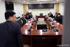 국힘 '대안과미래' 비공개 회동…"의총서 비밀투표로 '절윤' 결정하자"
