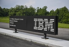 앤트로픽 쇼크, 이번엔 IBM 덮쳐…"닷컴버블 후 최대낙폭 추락"