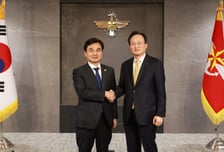 KB국민은행, 국방부와 '장기간부 도약적금' 협약…"자산형성 지원"