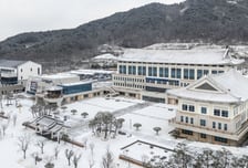 경북교육청, 학생이 연구하는 교육 '노벨과학 인재양성 프로젝트' 추진