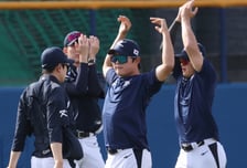 [포토] 김택연 '유연함을 과시하며'