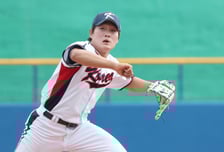 [B하인드★] 국대 컴백 김택연, KIA 데일 강습 타구는 액땜용! 미소 클로저