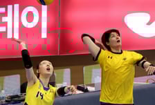 [포토]'1위 도로공사 사냥나선' 현대 양효진과 김희진