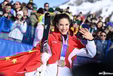 조국 버리고 中 귀화→"완벽한 선택이었다" 1262억 벌고 욕먹었는데... "명실상부 중국 영웅" 여론 뒤집었다 [밀라노 올림픽]