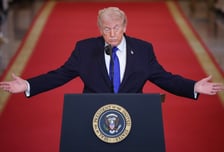 트럼프 '글로벌 관세' 10% 개시…백악관 "15%로 인상작업 진행중"