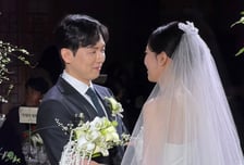 '의사' 20기 영수, 결혼 발표…"살코기 주고 뼈 뜯는 아내에 확신"