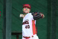 [포토] 네일 '위력적인 불펜 투구'