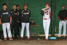 [포토] 네일 '이런 많은 관심이...'