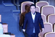 경찰, 김병기 차남 소환…'숭실대 편입·빗썸 취업 특혜' 의혹