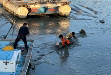 장흥소방서, 갯벌에 고립된 80대 여성 안전하게 구조