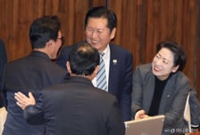 與, '위헌 우려' 법 왜곡죄 수정안 상정…3차 상법개정안은 통과