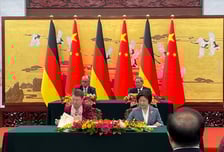 메르츠 獨총리 취임후 첫 방중, 시진핑과 정상회담 "협력강화 기대"