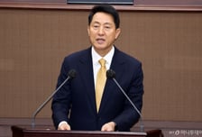 오세훈 "서울 전세매물 34% 급감…정비사업 속도 내 공급 늘려야"