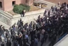 '반정부 시위 재점화' 이란, 일본인 1명 구금…"NHK 지국장 추정"