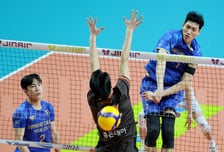 [포토]'늦었지!' 박진우