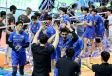 [한번에쓱]OK 3-1로 제압한 우리카드 '오늘 순위 뒤집힌다!' 아라우조