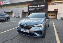 "달려보니 세단같네"…F1 감성 입은 '아르카나' 연비 20㎞/ℓ 찍었다[시승기]