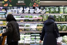 작년 4분기 소득·소비 모두 늘었다…"근로소득 증가·명절 영향"