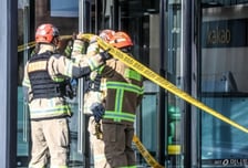 대통령 살해 예고에 삼성전자·카카오 폭파 협박 10대, 구속 기로