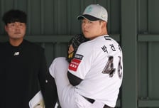 [포토] 박건우 '충암고 전설 아니던가'