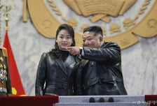 아빠와 가죽 코트 '커플룩'…김정은 없이 가운데 서기도 한 김주애