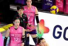 [포토]'GS전 준비하는' 흥국 레베카