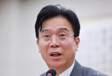 노동장관 "원·하청 상생교섭으로 '진짜 성장'"…노조법 매뉴얼 발표