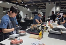 "K-버거, 미국 본토 뚫는다"…11대 1 경쟁 뚫은 '버거 국가대표' 10팀 누구[히든카드M]