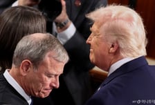 "미국 착취 당할 것...재심 불가하냐" 트럼프, 상호관세 무효 판결에 억지