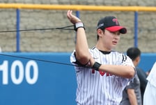 [포토] 김영우 '진지한 스트레칭'