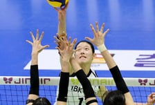 [포토]'밀어넣기 신공' 최정민