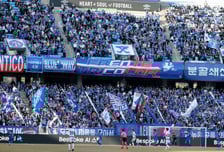 [포토]'이정효 감독과 함께 한 수원삼성 출구열기가'