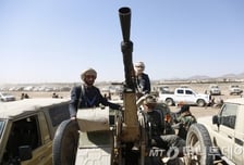 "예멘 후티 반군, 이란 지원키로…오늘 이스라엘·해상로 공격할 수도"