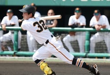 [포토] 슌스케 '정교한 컨택트'