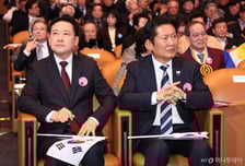 정청래, '집 안 팔려' 장동혁에 "팔 게 많아 좋겠다"...與 "농담 마라"