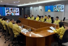 정부 "한국인, 이란 60명·이스라엘 600명 체류...현재 피해 없어"