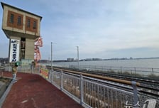 군산 금강에 떠오른 20대 남성 변사체…'실종' 대학생으로 확인