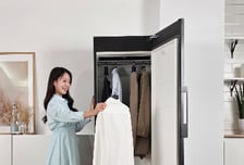 삼성, '비스포크 AI 에어드레서' 신제품 출시…"주름 집중케어 탑재"