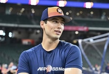 '잘 생겼네' 美 대신 한국 택한 대표팀 NEW 합류, 日 관심 폭발 "일본 야구 대표팀에 선전 포고!"