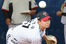 [포토] 김영우 '불꽃 푸슝'