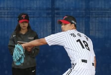 [포토] 정우영 '담담한 무심투'