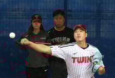 [포토] 정우영 '제대로 긁히는 날'