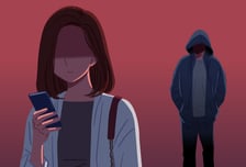 "동성연애, 가족에 알리겠다"...나체사진으로 협박 20대 여성의 최후