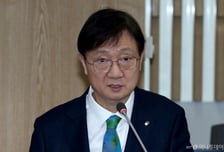 이찬진 "중동상황 장기화시 국내시장 악영향..24시간 비상대응"