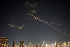 이란 체류 23명 투르크멘 도착…이도희 감독·이기제 선수 포함